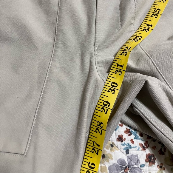 Lululemon Unisex Cream Casual Pants - Picture 8 of 9